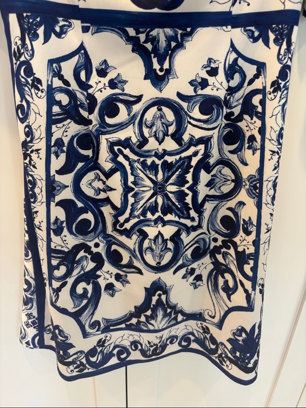 Blue and White Printed Short Sleeve Dress - Picture 5 of 6